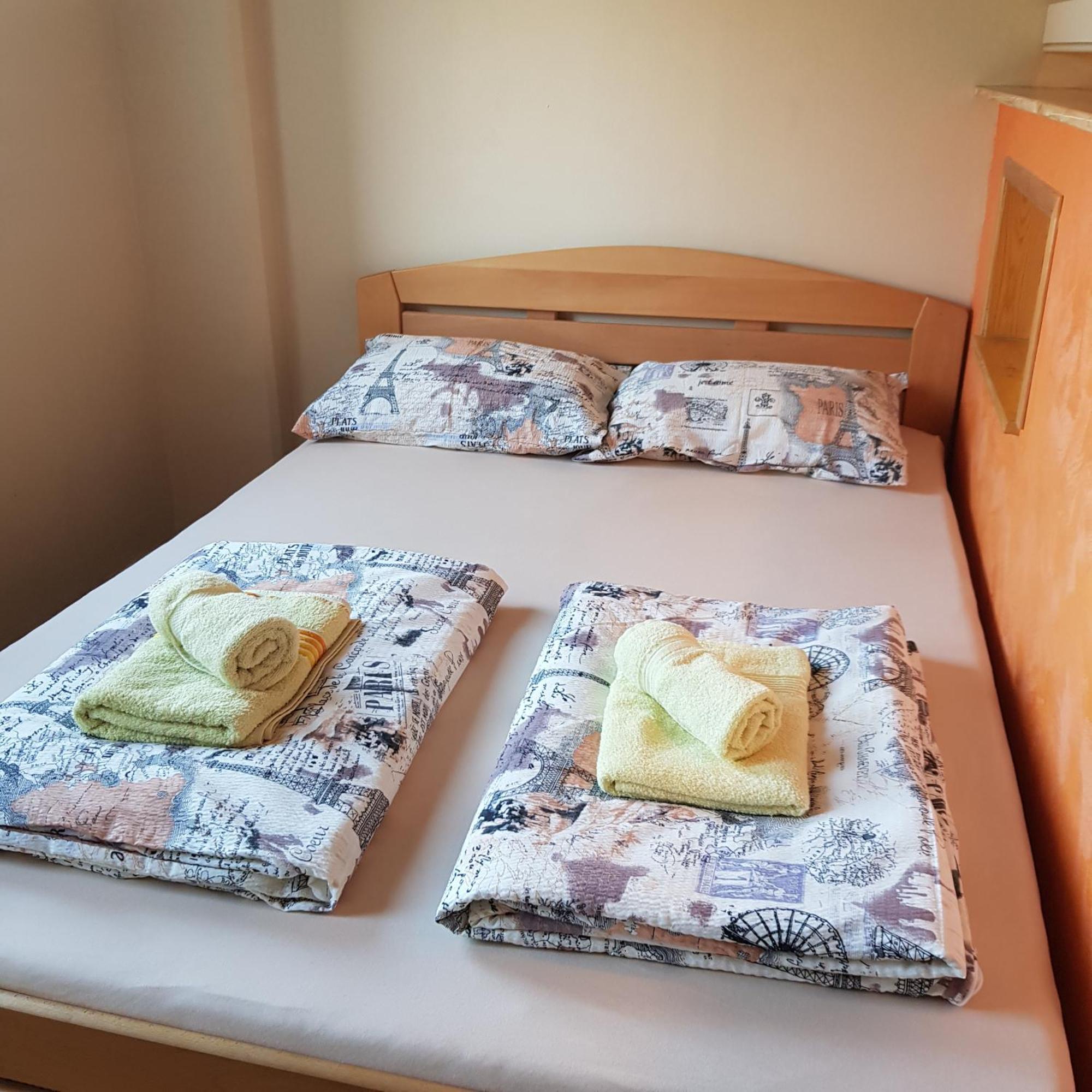 Apartman Vanja Belgrad Exteriör bild